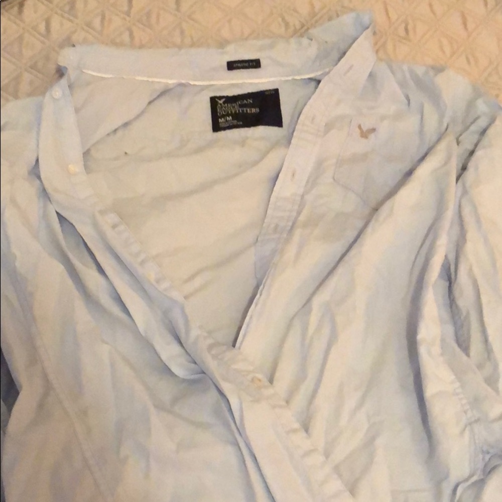Men’s light blue dress shirt